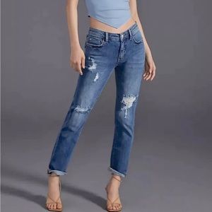 PILCRO Mid-Rise Slim Boyfriend Jeans, Distressed, Straight, 26-27
